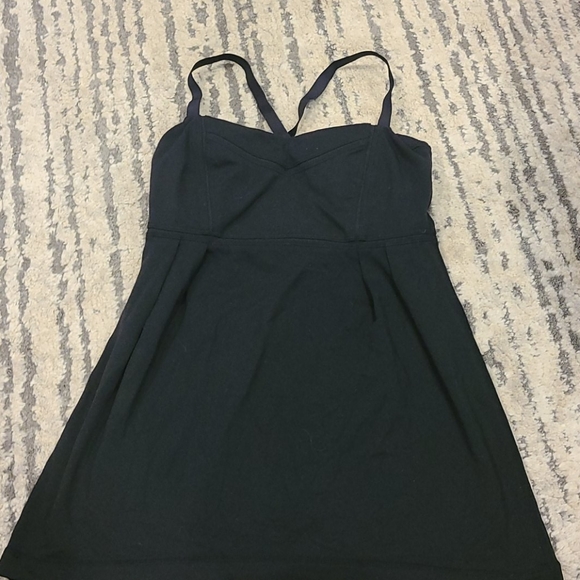 Lululemon blk strappy tank - Picture 1 of 7